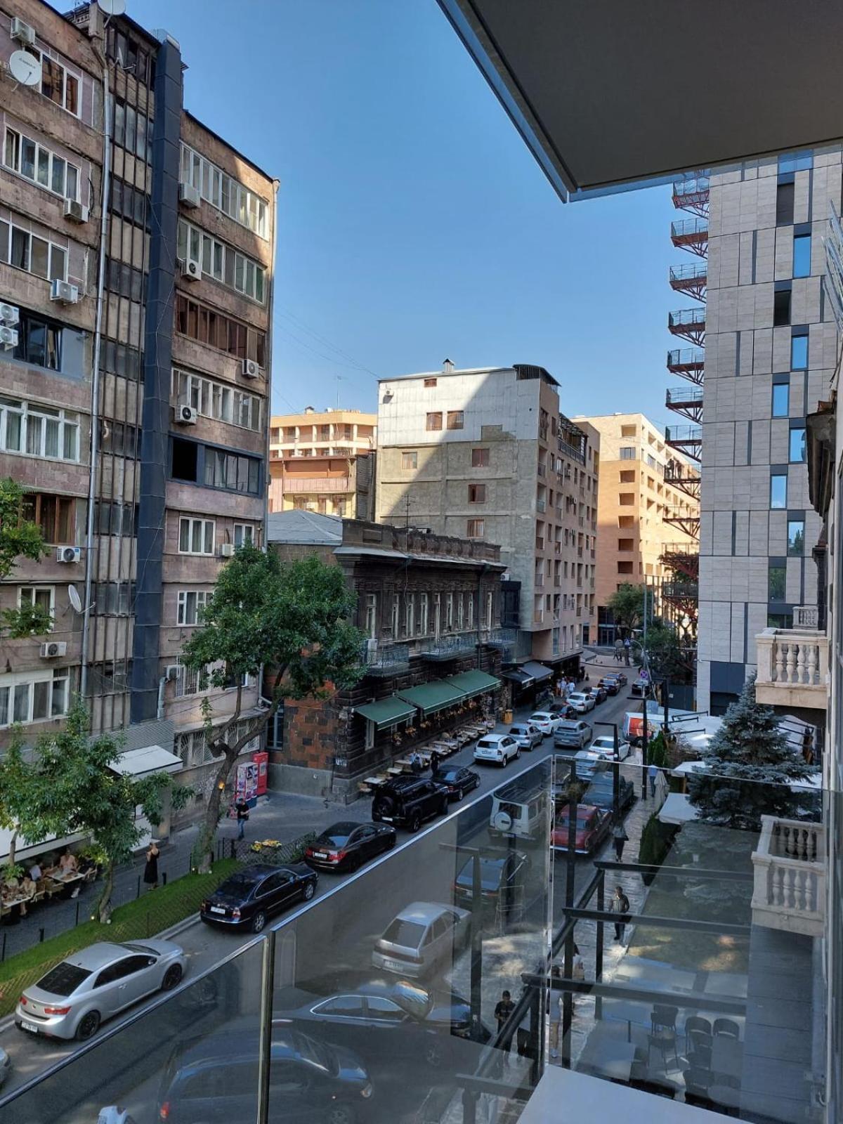 Soho Hotel City Centre Yerevan Luaran gambar